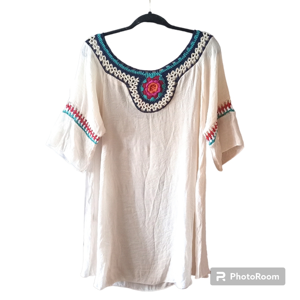 Beach By Exist Crochet Cover-up Size S/M. Excellent condition!